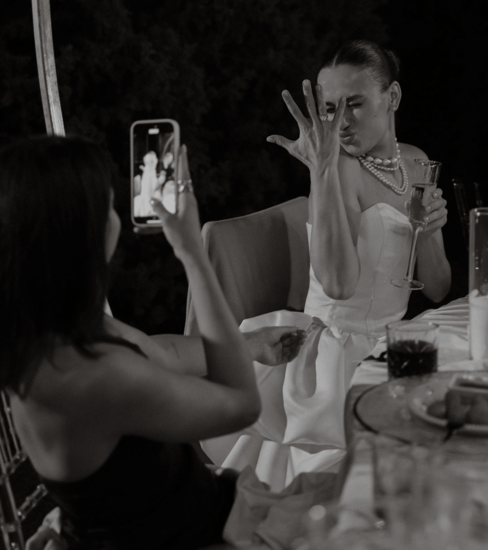 Онлайн-галерея фотографий для гостей свадьбы по QR-коду