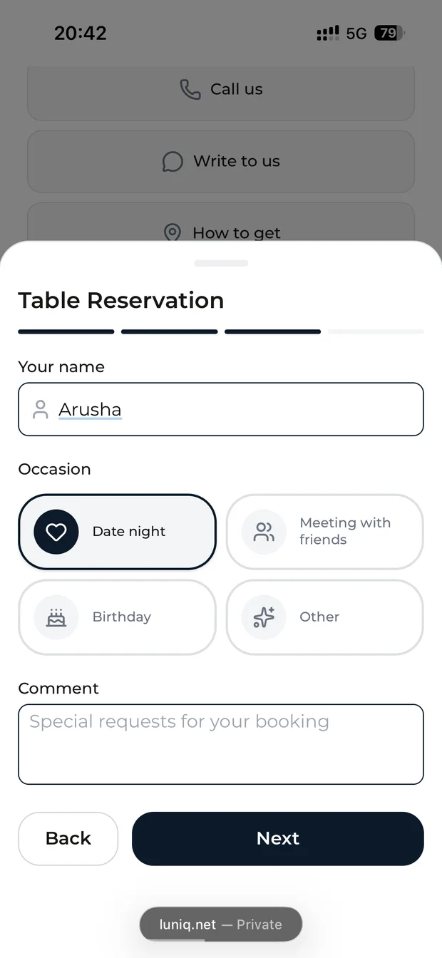 Table booking, step 3: name and occasion